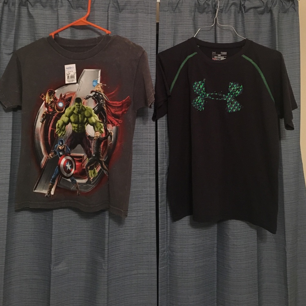 Two boys short sleeve tshirts