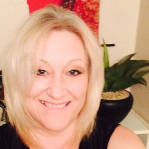 Meet your Posher, Pam