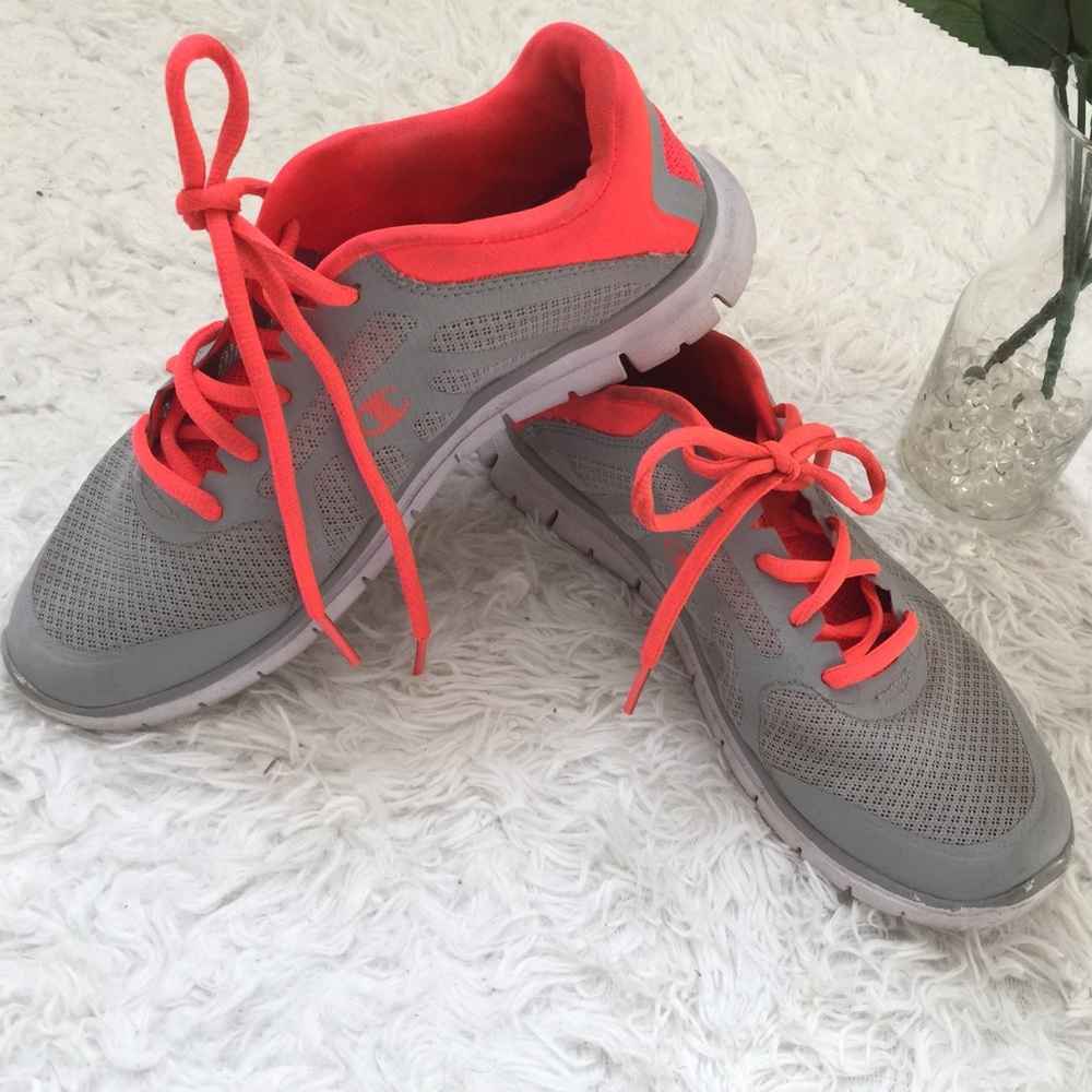 Running sneakers