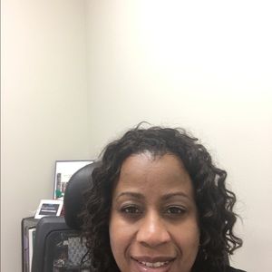 Meet your Posher, Juanita