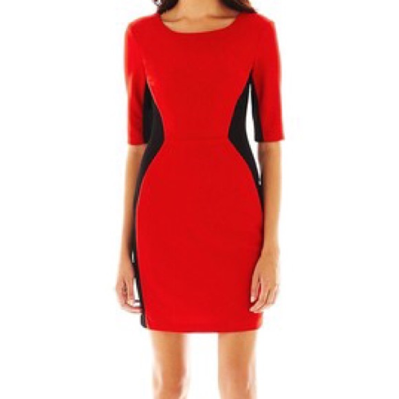Bisou Bisou Dresses & Skirts - NWT Black and Red color block dress 