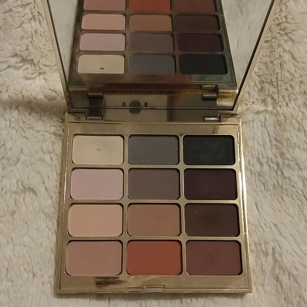 Stila mind eyeshadow pallet