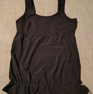Lululemon draw string top with built in bra