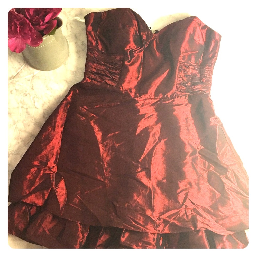 Laundry by Design Strapless Burgundy Dress