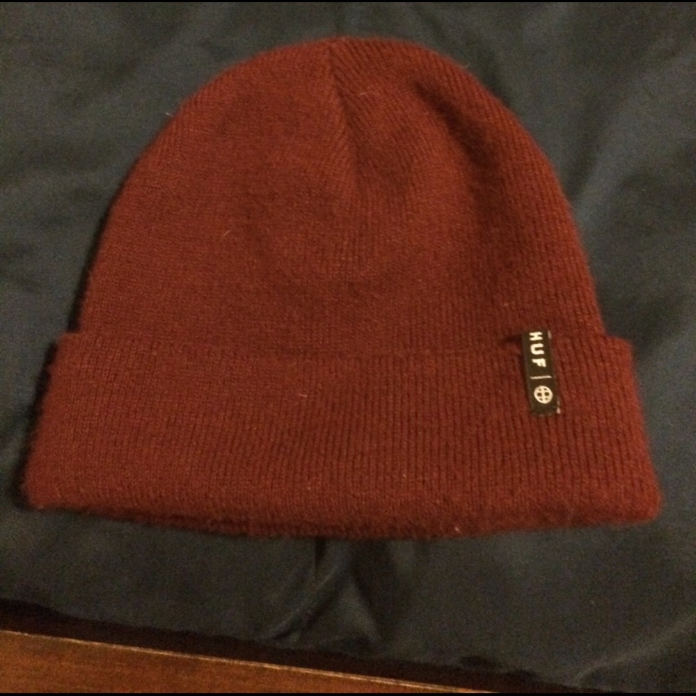 Burgundy huf beanie never worn