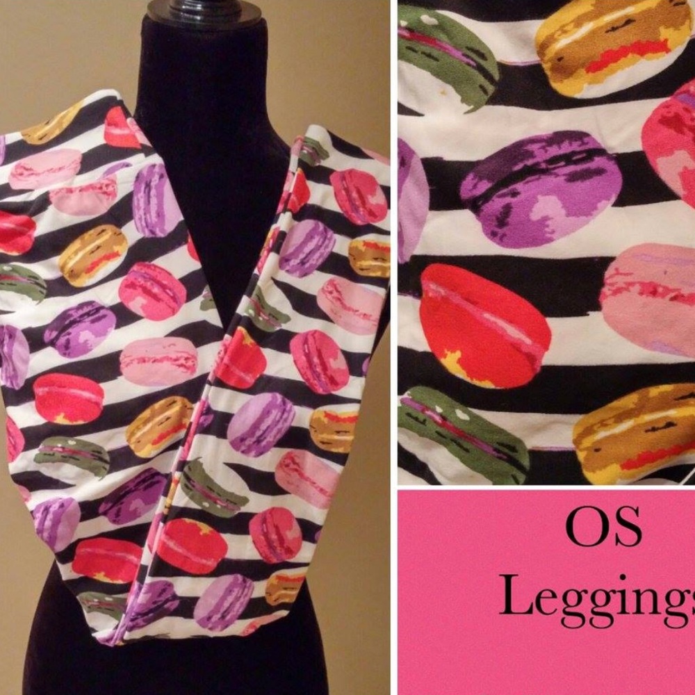 LulaRoe Leggings OS Macaroon Unicorn Print!!