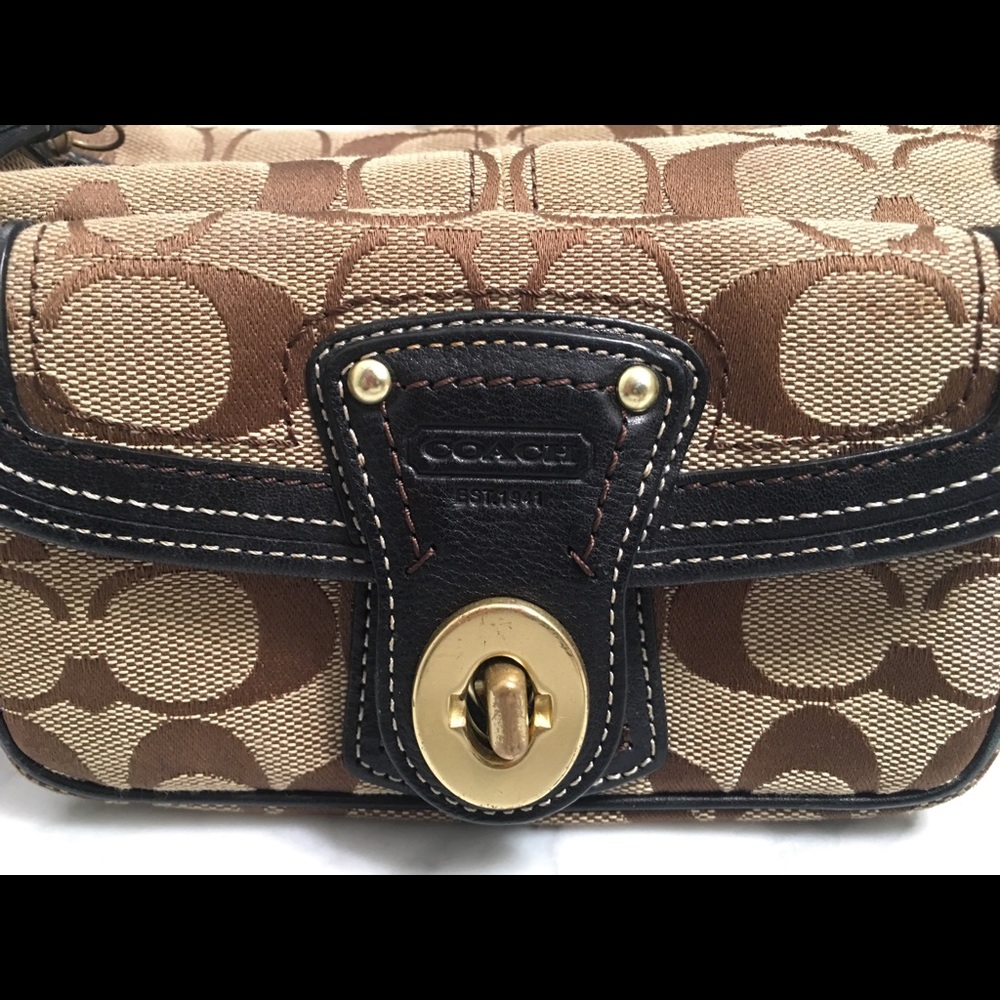 AUTHENTIC COACH MINI TOTE-SUPER CUTE!! EEUC-MINT!!