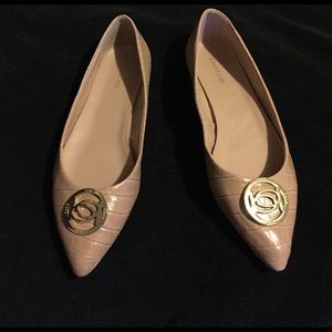 Bebe flats very cute