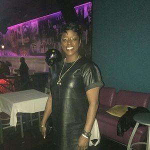 Meet your Posher, Courtney