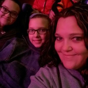 Meet your Posher, Kellie