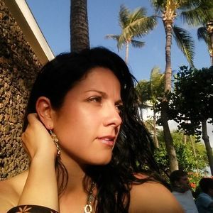 Meet your Posher, Fabiola