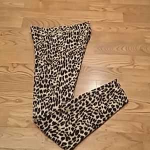 PINK VS leopard print leggings