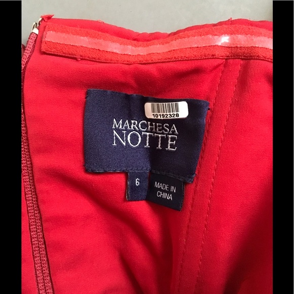 SALE! Perfect spring Dress! Marchesa Notte - Picture 5 of 8