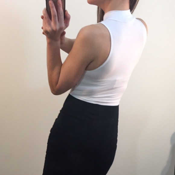 KORI White Casual Bodysuit - Picture 4 of 5