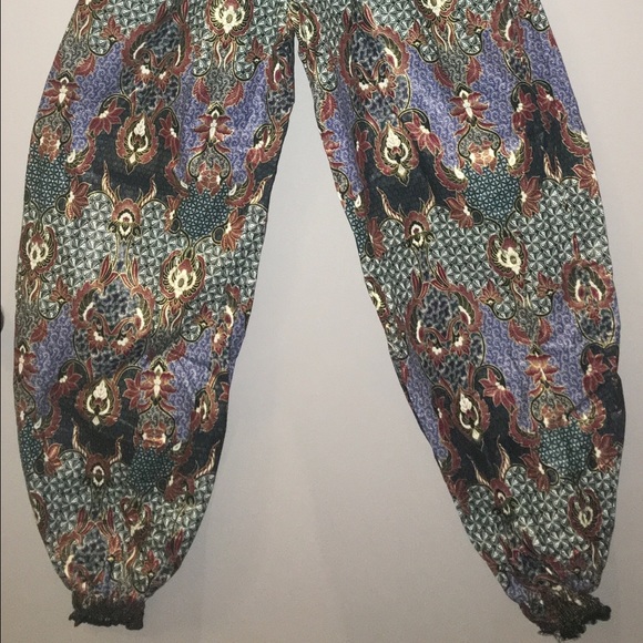 Olori Limited Jumper - Picture 2 of 2