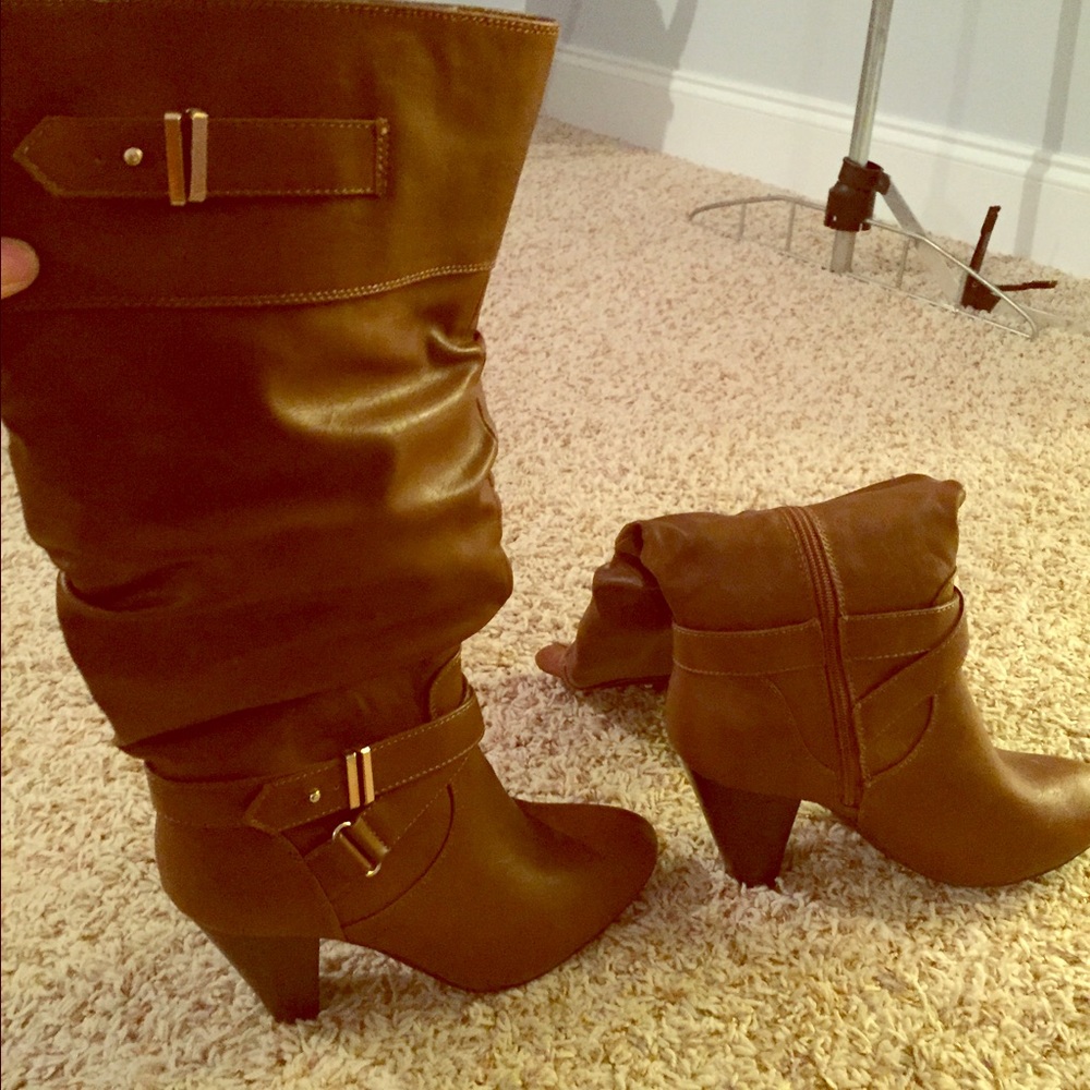 Brown heel boots
