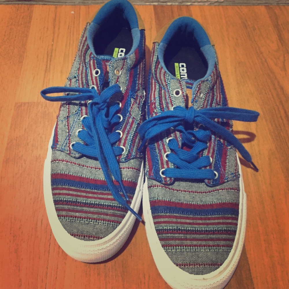 tribal print converse
