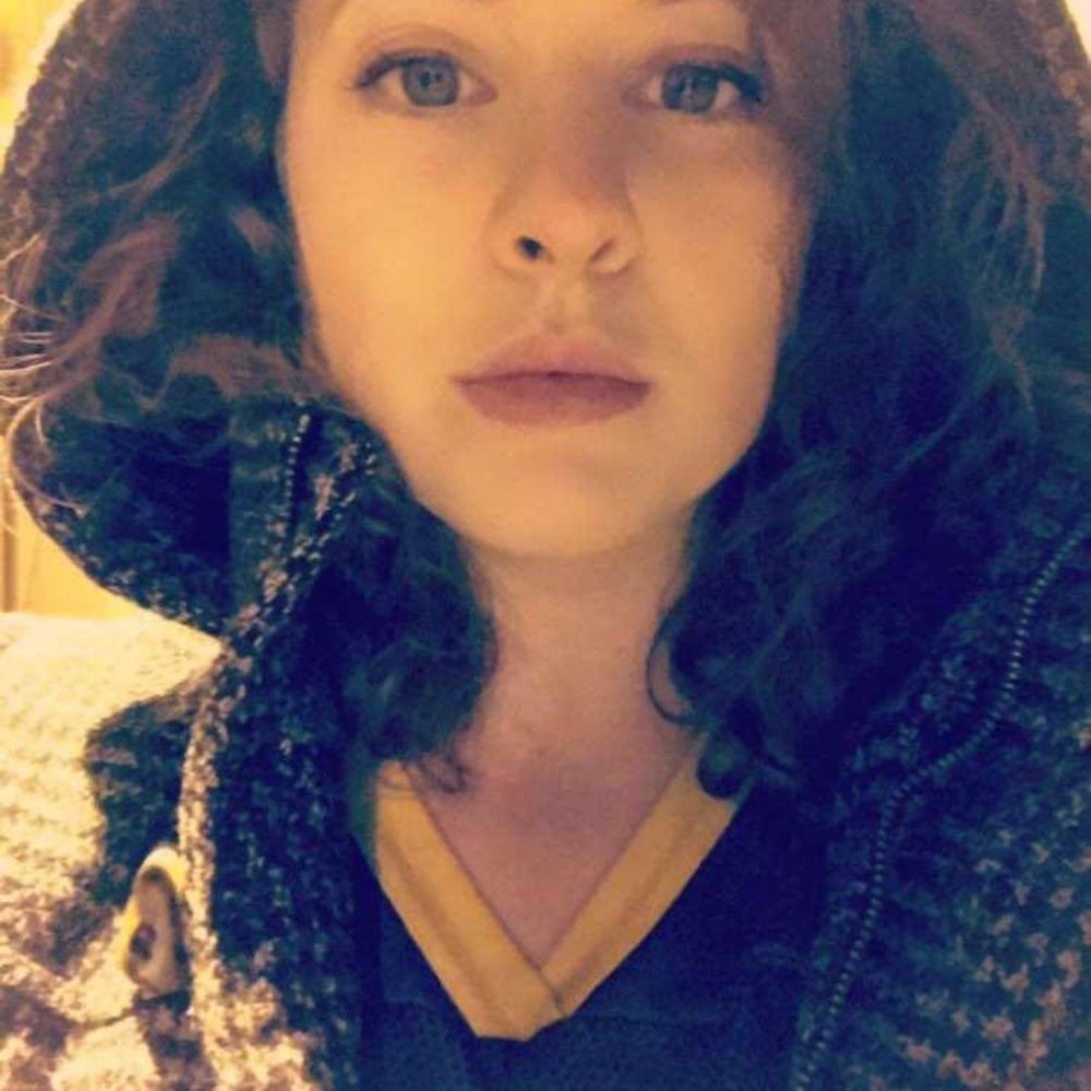 Meet your Posher, Katelyn