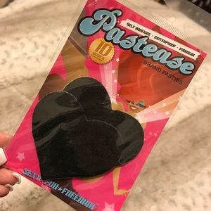 BLACK HEART PASTIES 🖤