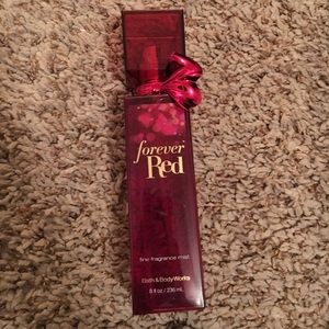 Bath & Body Works Forever Red fine fragrance mist