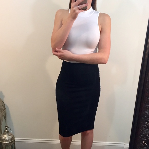 KORI Basic Gray Casual Bodysuit - Picture 4 of 6