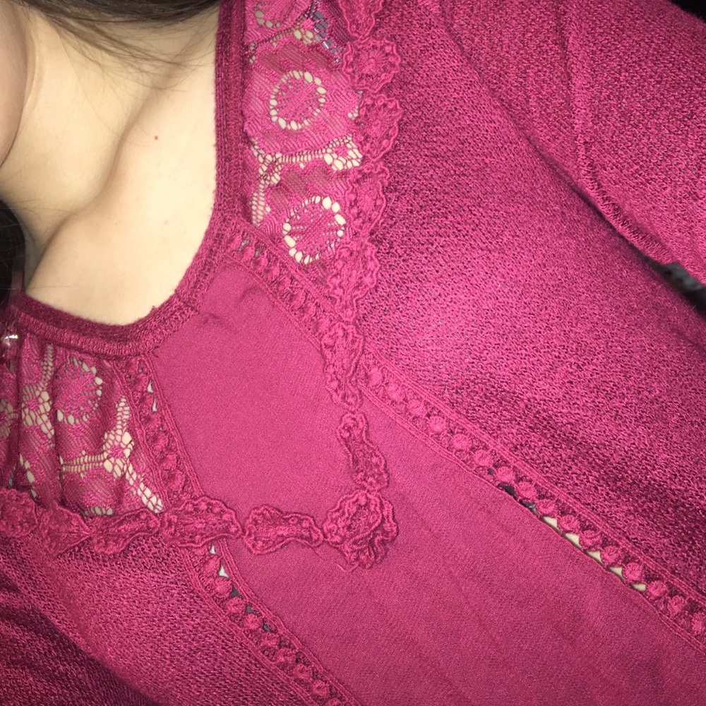 long sleeve burgundy top
