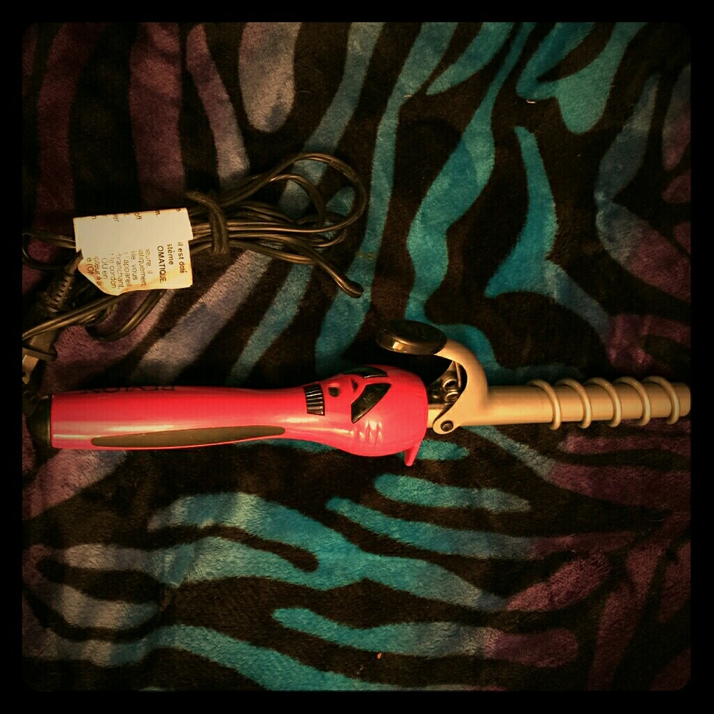 Revlon curling wand with end clamp