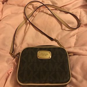 Michael Kors Logo Crossbody