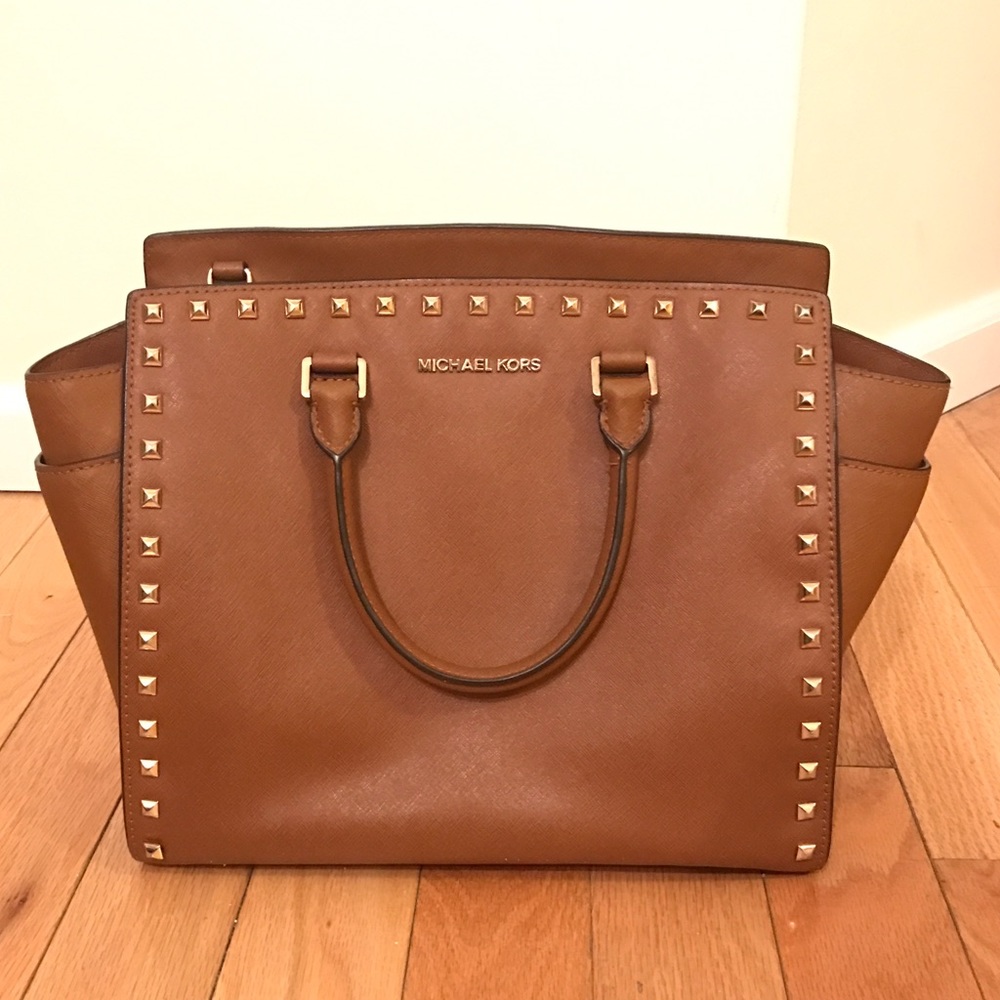 Michael Kors Studded Large Selma Purse