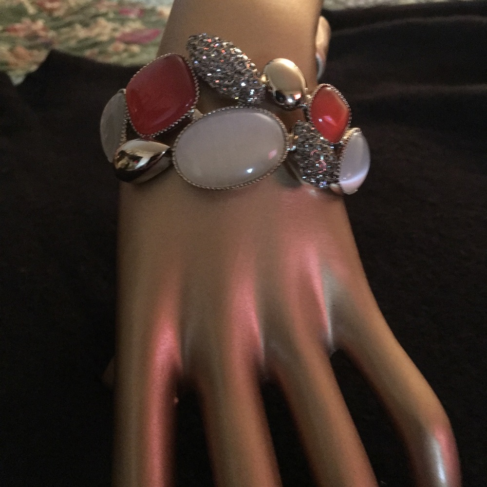 American & Asia Geometry Bangles - Picture 3 of 4