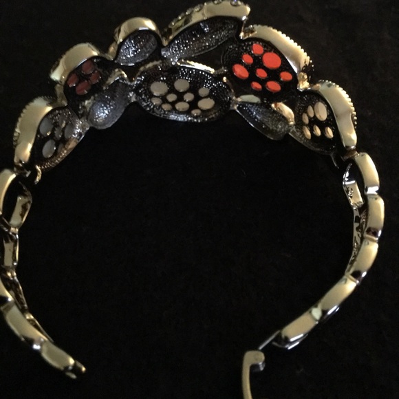 American & Asia Geometry Bangles - Picture 4 of 4