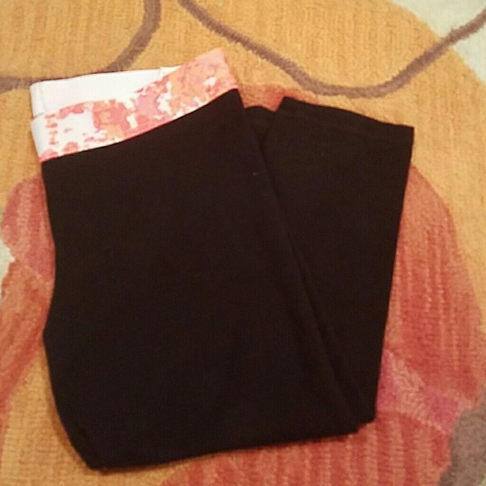 Capri workout pants - Picture 3 of 3
