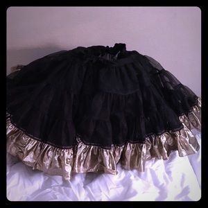 Stunning black/gold vintage petticoat