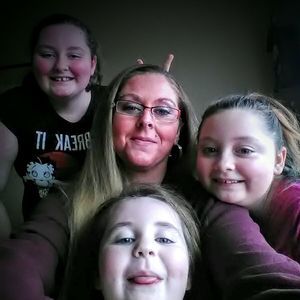 Meet your Posher, Rhonda