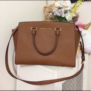 Michael Kors Large Selma Satchel
