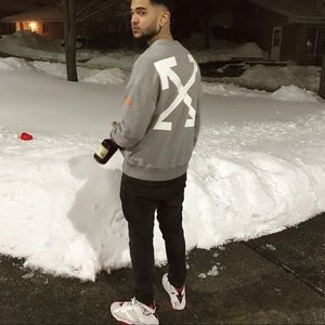 Meet your Posher, Christopher