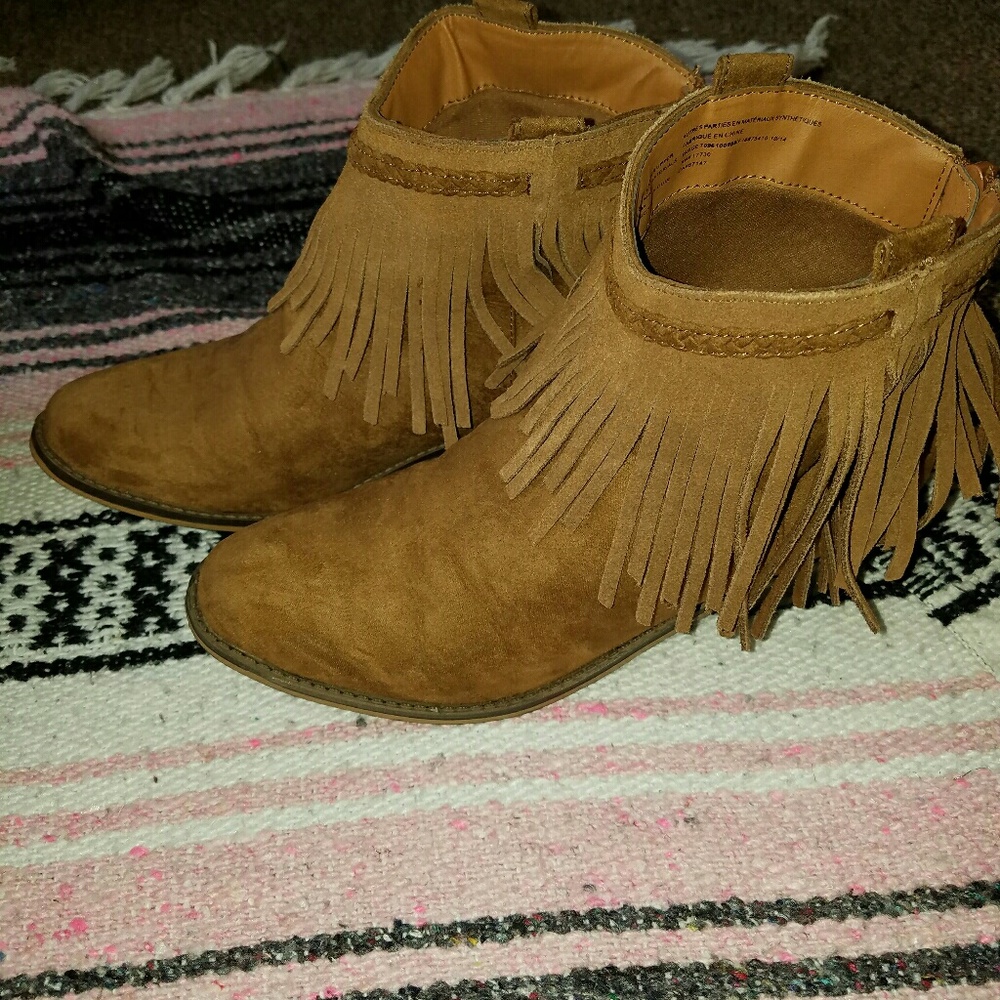Mossimo  cowboy boots