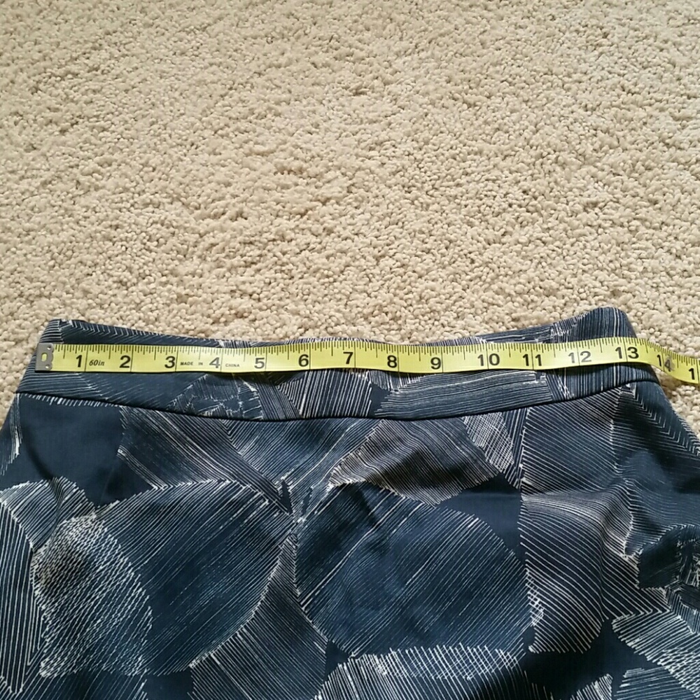 SOLD VICTYNA PRINT SLIM A LINE SKIRT US 4 - Picture 6 of 8