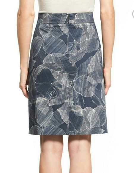 SOLD VICTYNA PRINT SLIM A LINE SKIRT US 4 - Picture 2 of 8