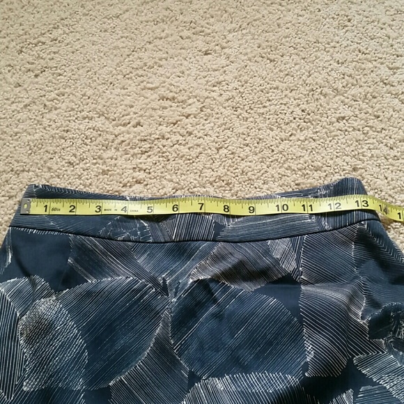 SOLD VICTYNA PRINT SLIM A LINE SKIRT US 4 - Picture 6 of 8