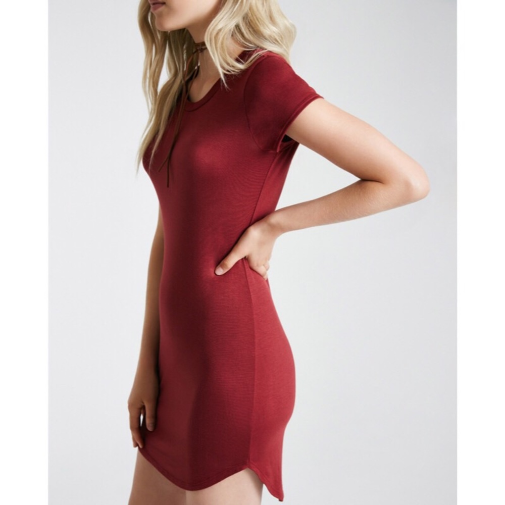Short sleeve shirttail t-shirt dress