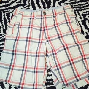Guy shorts