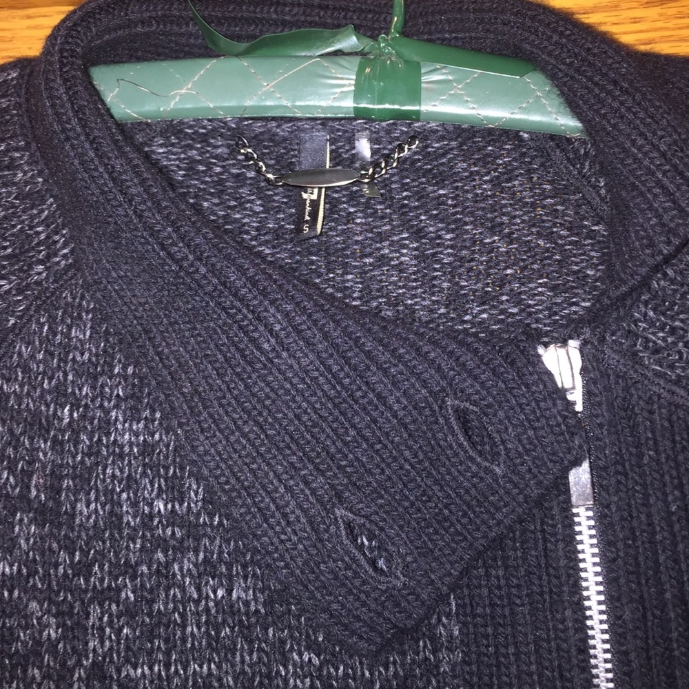 7  For All Mankind Sweater - Picture 2 of 4