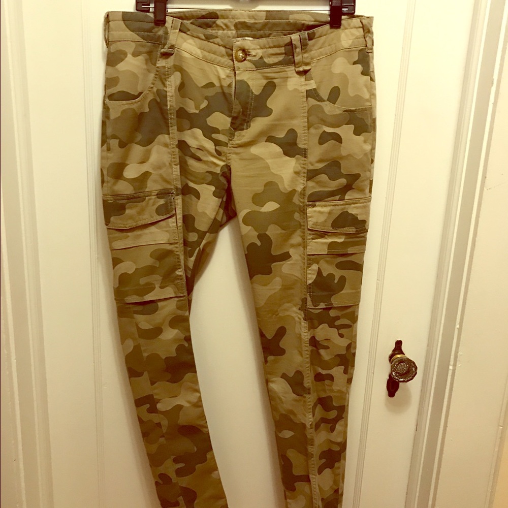 Camo womens pant