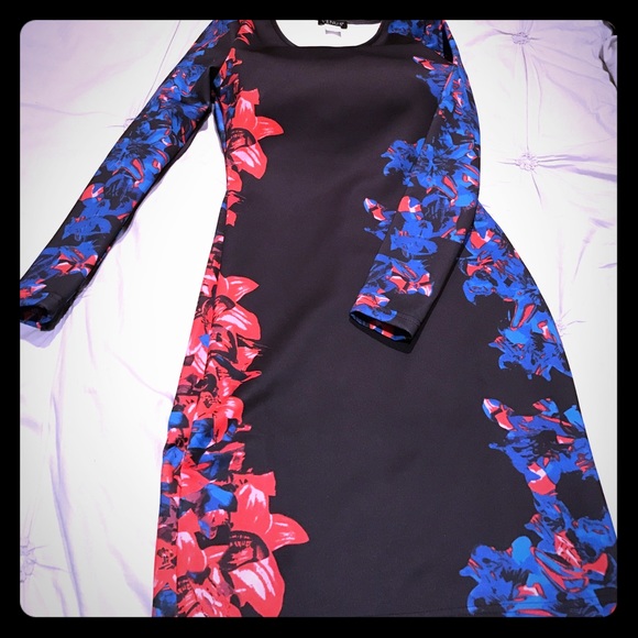 Dress - Picture 1 of 1