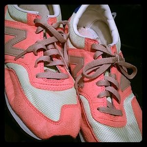 Jcrew style new balance sneakers size 9