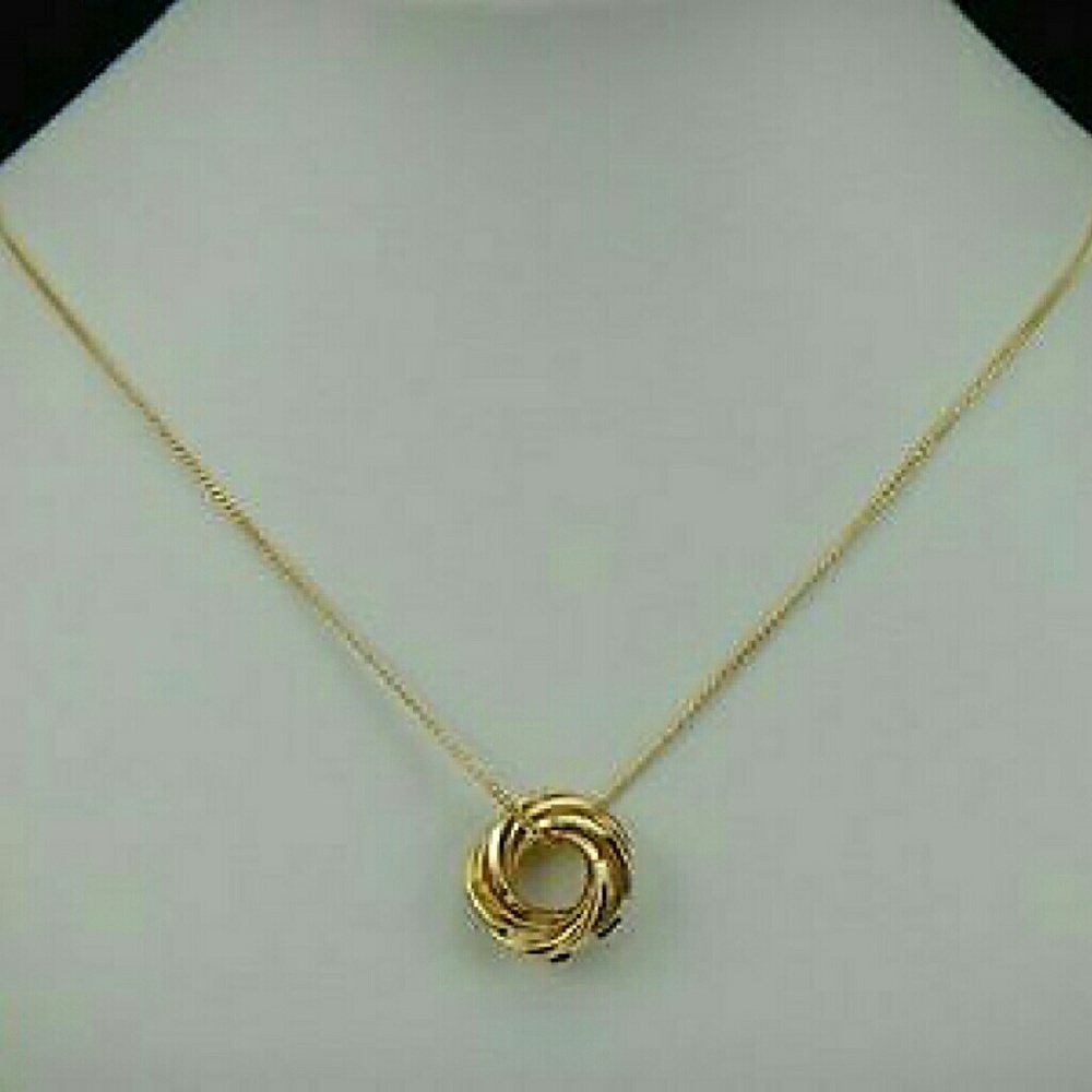 Twisted yellow gold plated ring pendant choker necklace for women