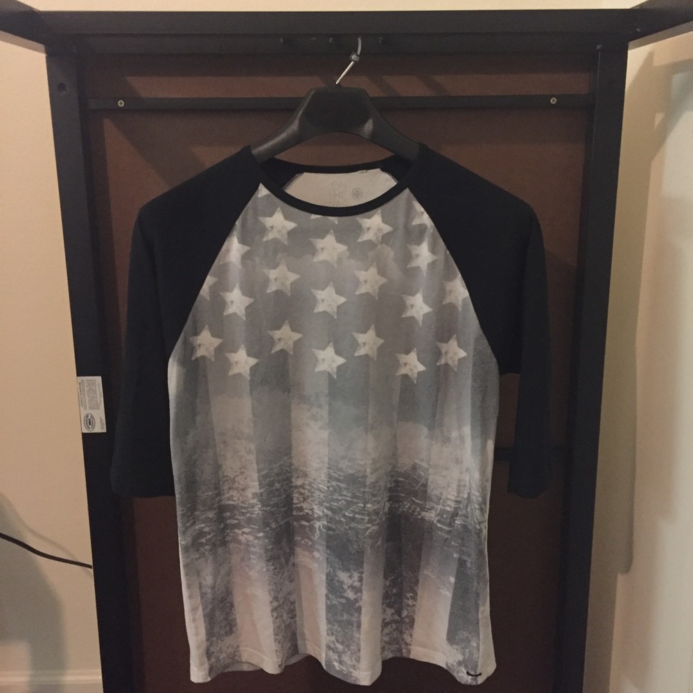 On The Byas 3/4 sleeve shirt