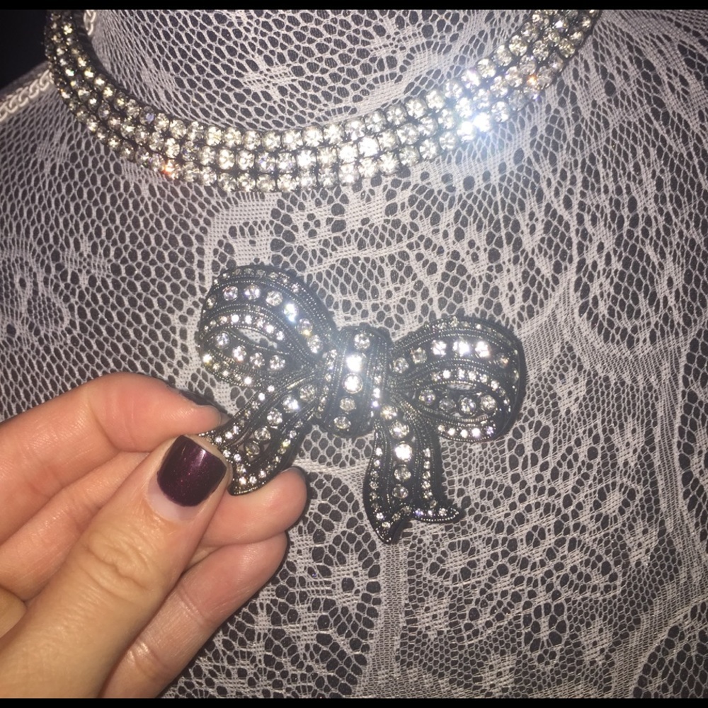 Crystal choker