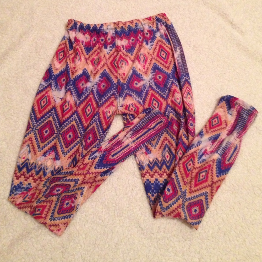 🚨SALE🚨Cozy Patterned Yoga Pants🍄